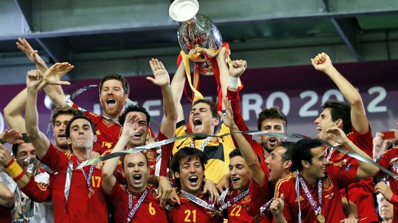 1 липня 2012 року. Іспанія стала Чемпіоном Європи 2012 з футболу.